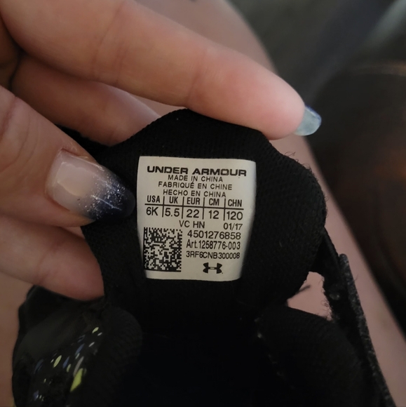 Under Armour Kids' Black and Neon Green Sneakers - Picture 3 of 3